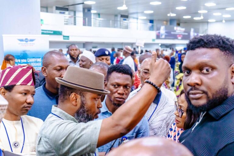 Passengers Stranded as Bird Strike Grounds United Nigeria Airlines Aircraft